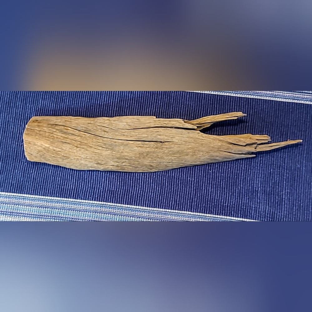 Natural Driftwood Accent Piece - Light Brown